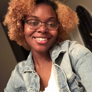 Meet your Posher, Miko